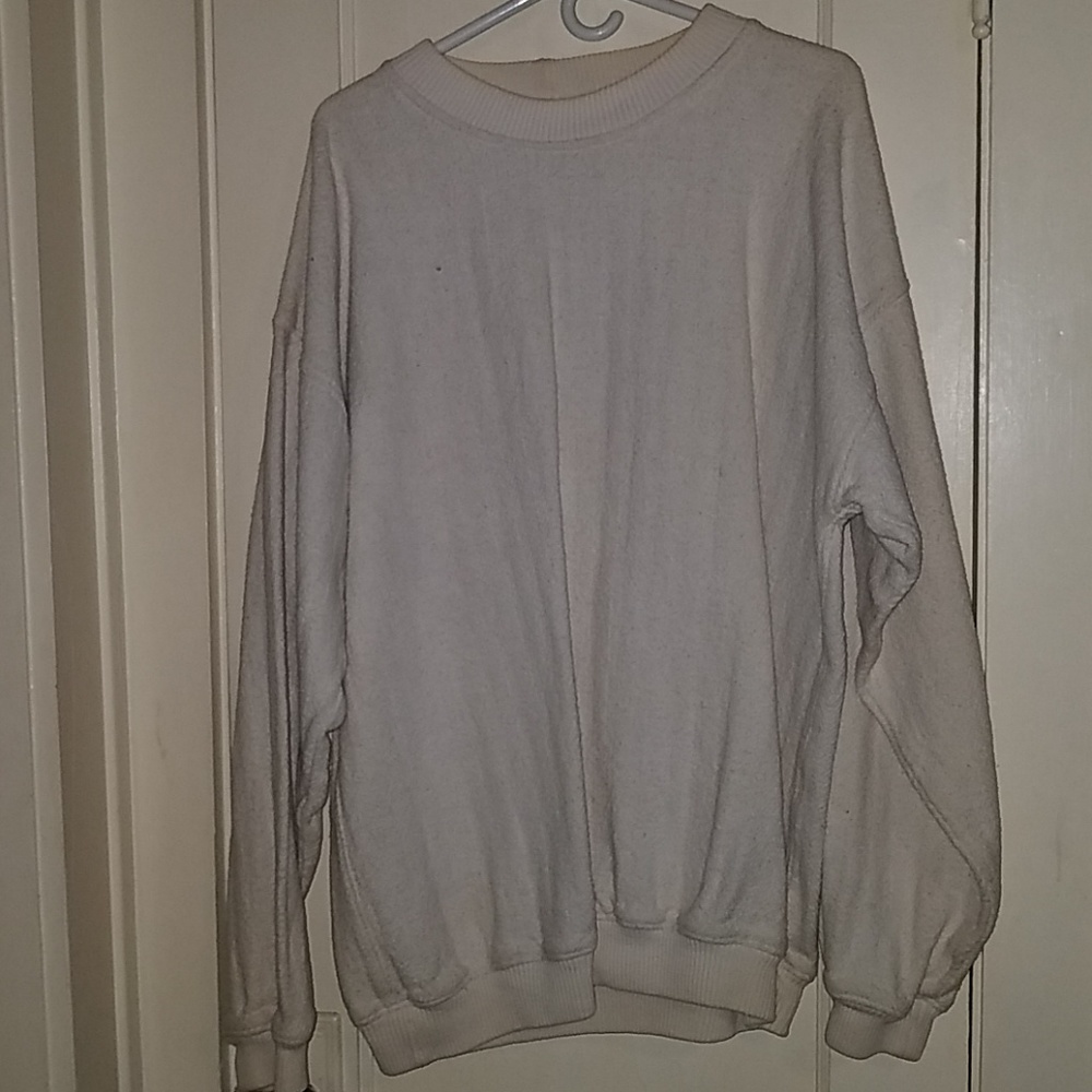 Island,xl, really nice swt,shirt, or sweater